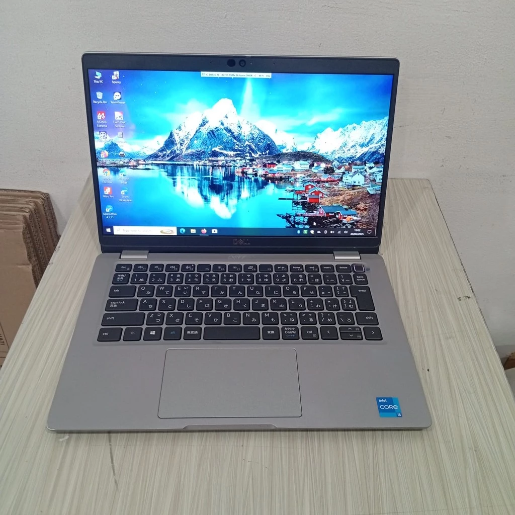 Latitude 5320